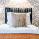 Charming 2 Bed In York - Sleeps 6