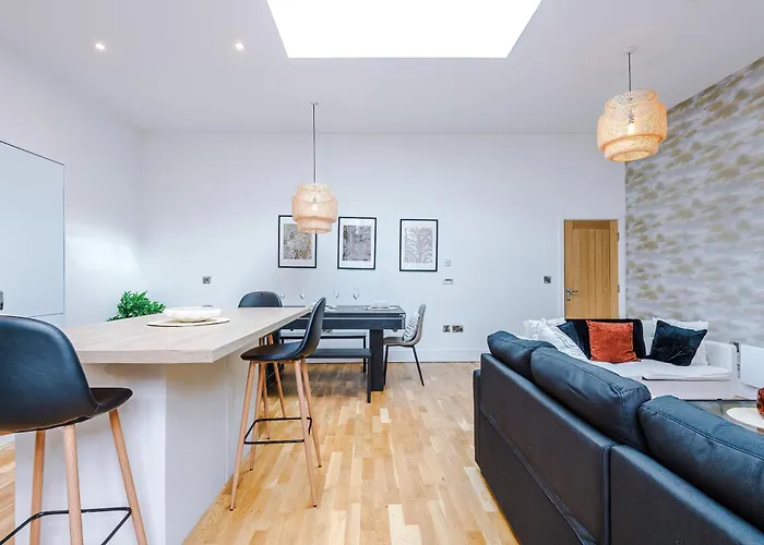 Charming 2 Bed In York - Sleeps 6