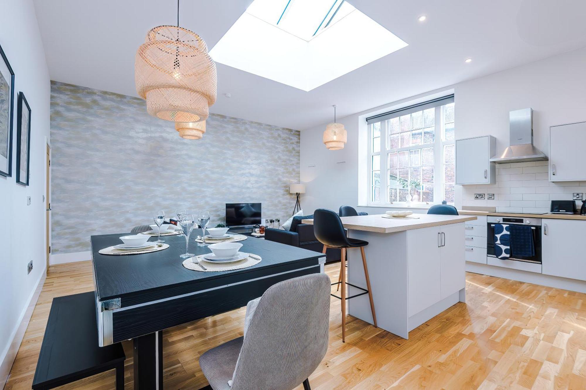 Apartamento Charming 2 Bed In - Sleeps 6 *